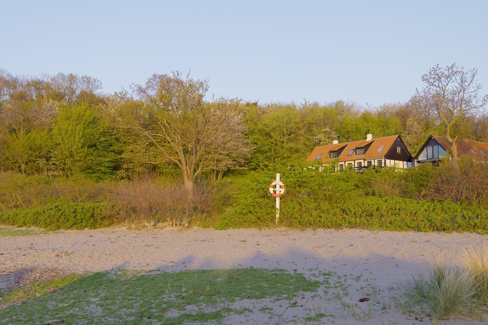 Ferienwohnungen in schönem Fachwerkhaus am Strand auf Bornholm